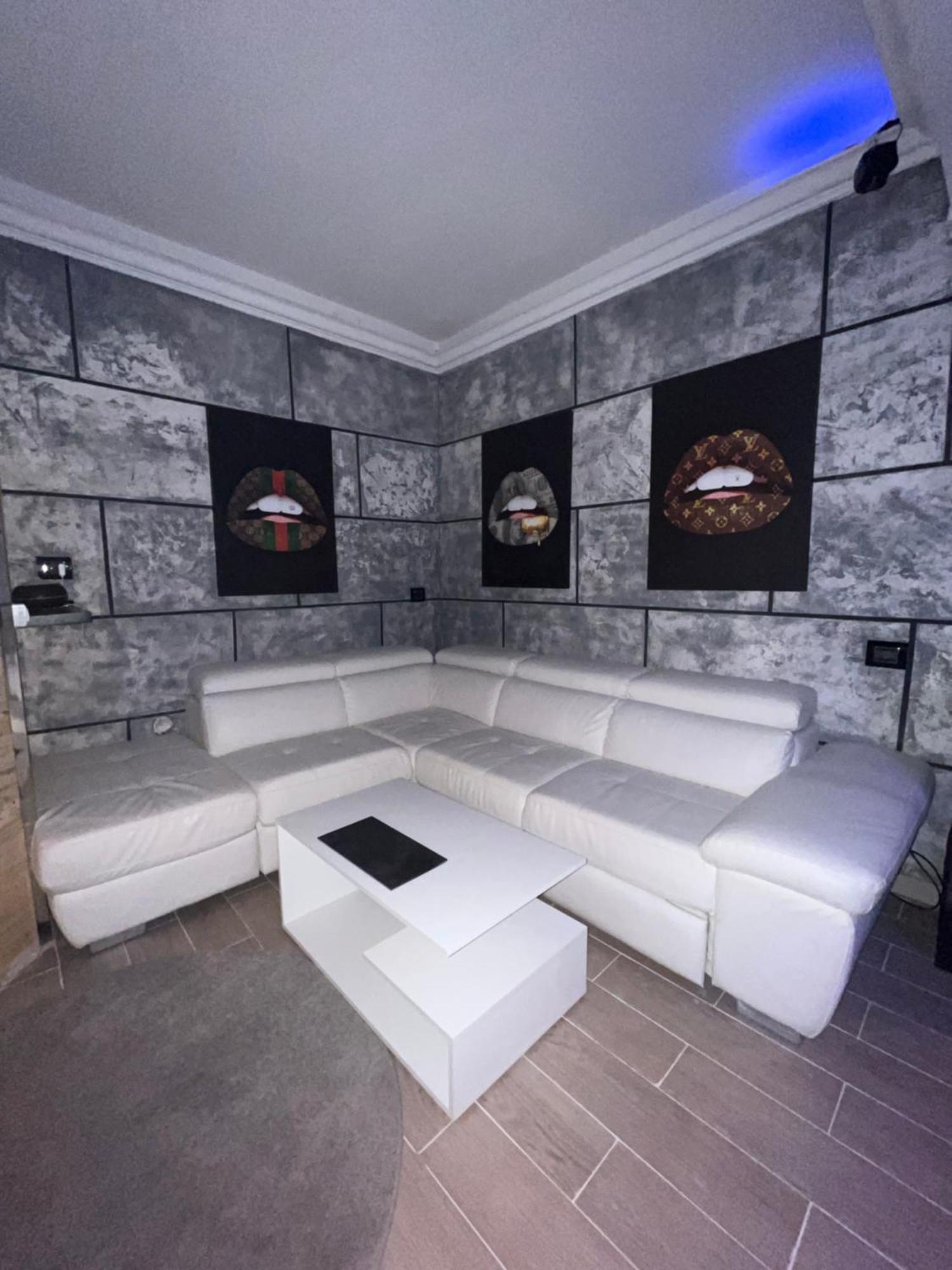 The Spa Suite Rome Exterior photo
